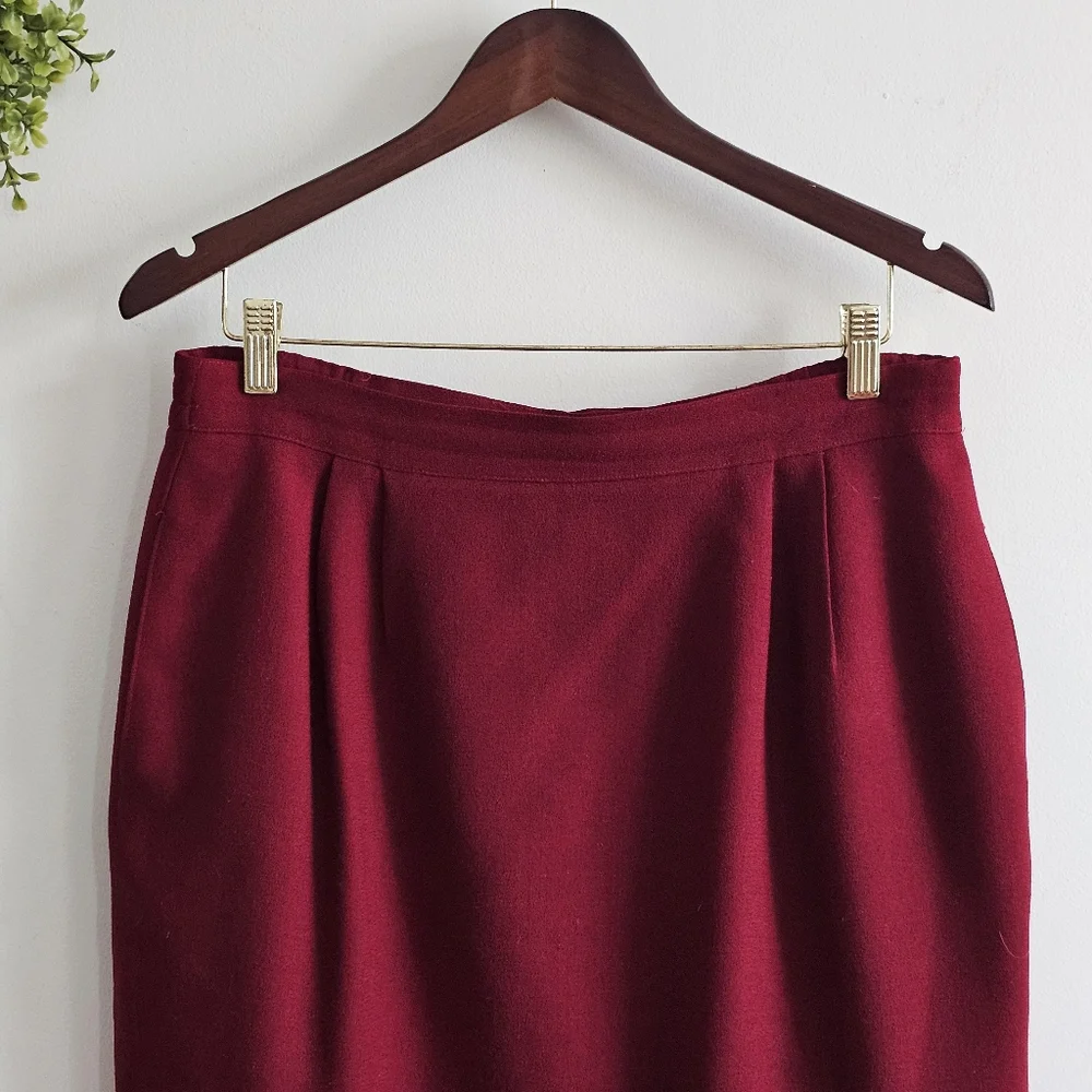 Vintage Talbots 100% Worsted Wool Pencil Skirt – Size 14 – Made in USA